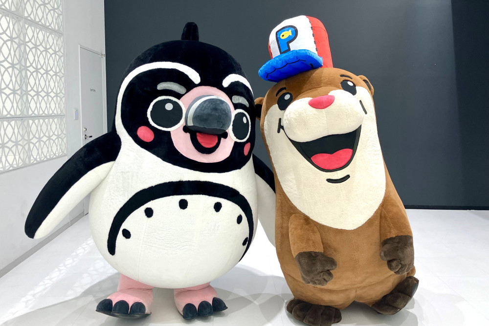 フンボルトペンギンの「ぺタタ」とカワウソの「パタタ」
