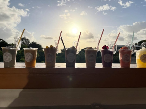 朝日を眺めながら一杯頂きたい...