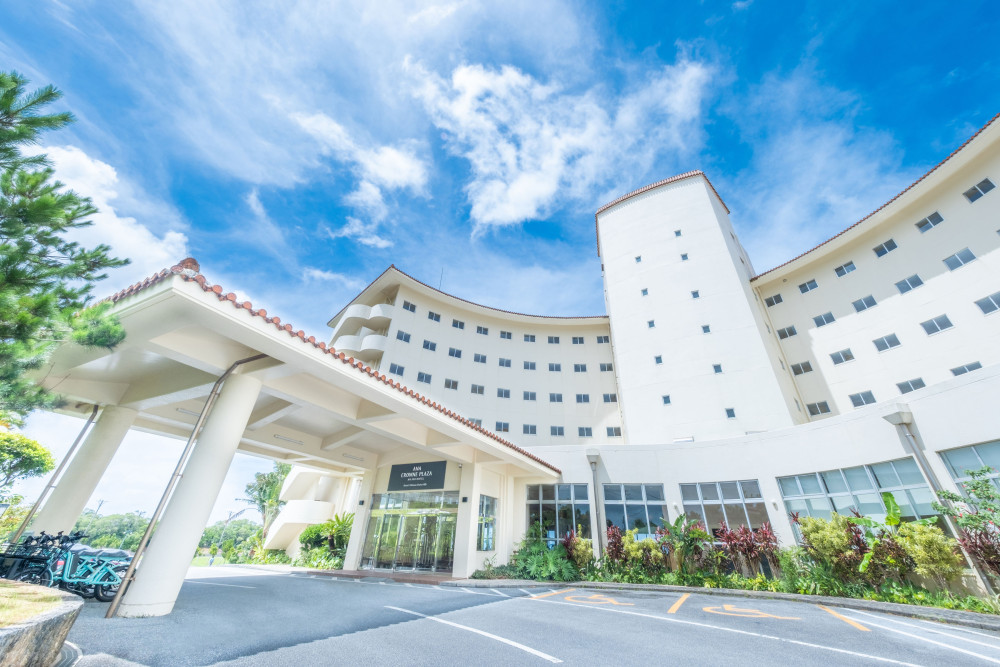 ANAクラウンプラザリゾート沖縄うるまヒルズ