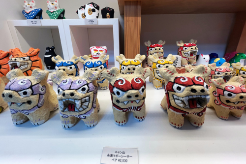 糸満シーサー（ニャン山）