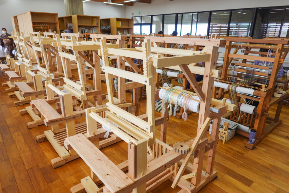 2. はた織りワークショップin suikara