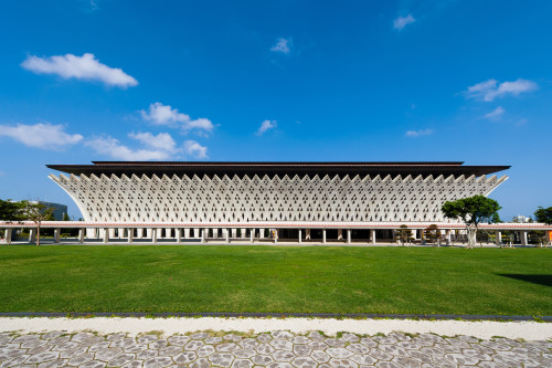 国立劇場おきなわ