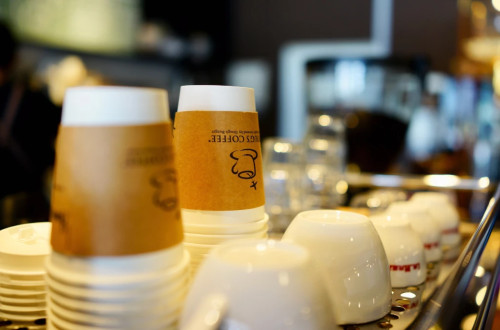 DOUG’S COFFEE & MART