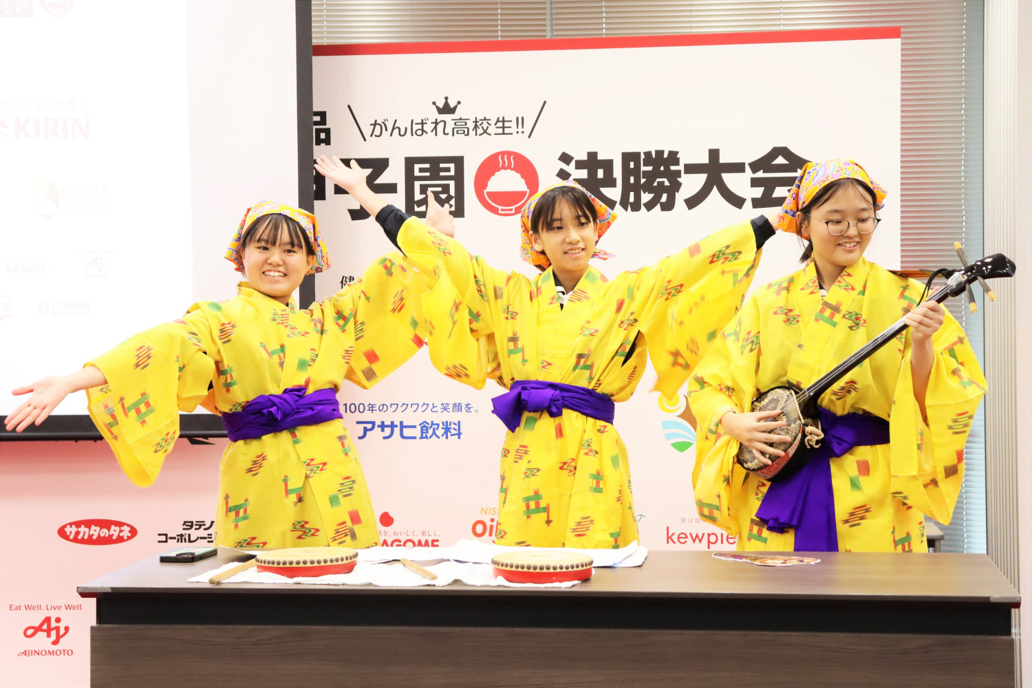 第14回ご当地!絶品うまいもん甲子園決勝大会の様子