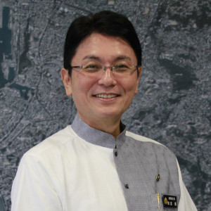 那覇市　知念覚市長
