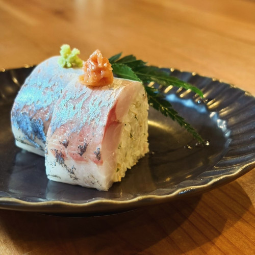 鯵の棒鮨