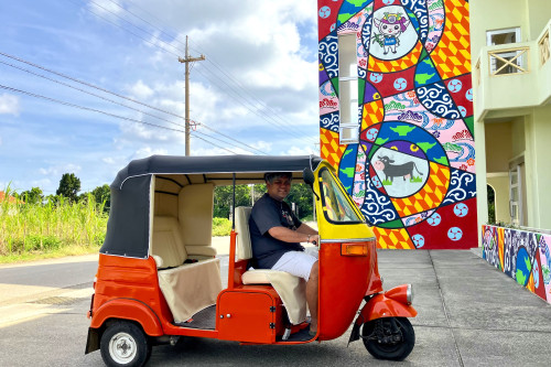 「 島民とトゥクトゥクドライブツアー」参加