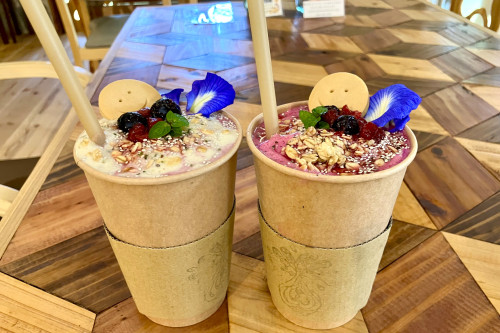 neo earth cafe Roots石垣島