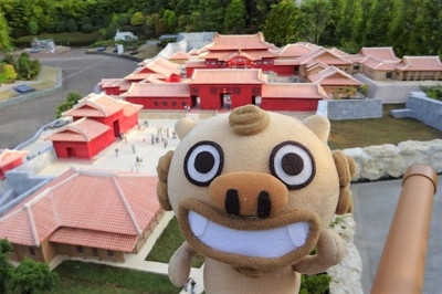 【チムのおでかけ】東武ワールドスクウェアに沖縄「首里城」が登場！