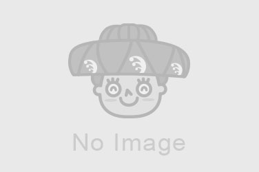 蜷川実花展 with EiM 光の中で影と踊る